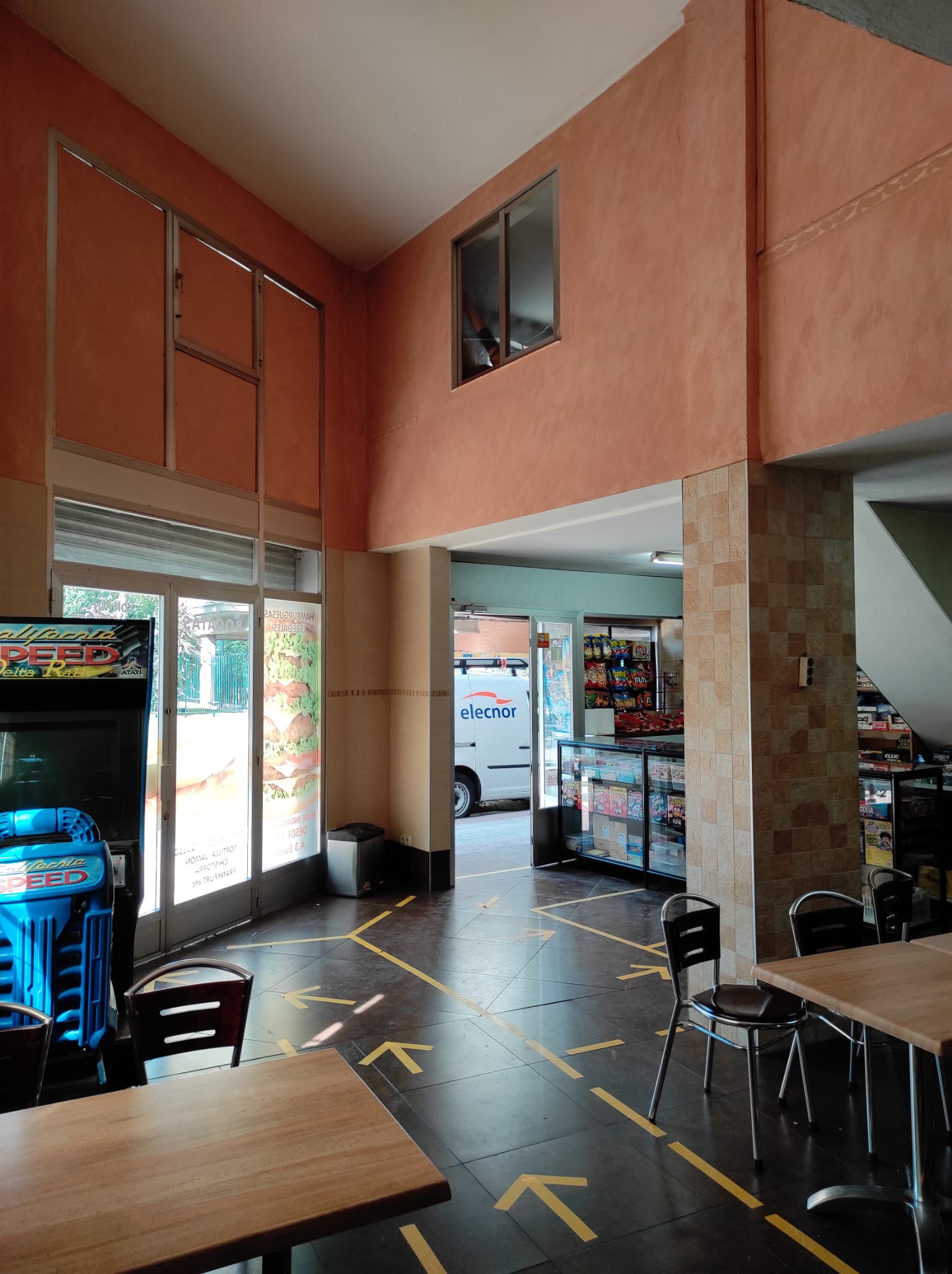 Imagen 1 de LOCAL COMERCIAL EN VENTA EN PLENO FUNCIONAMIENTO 
