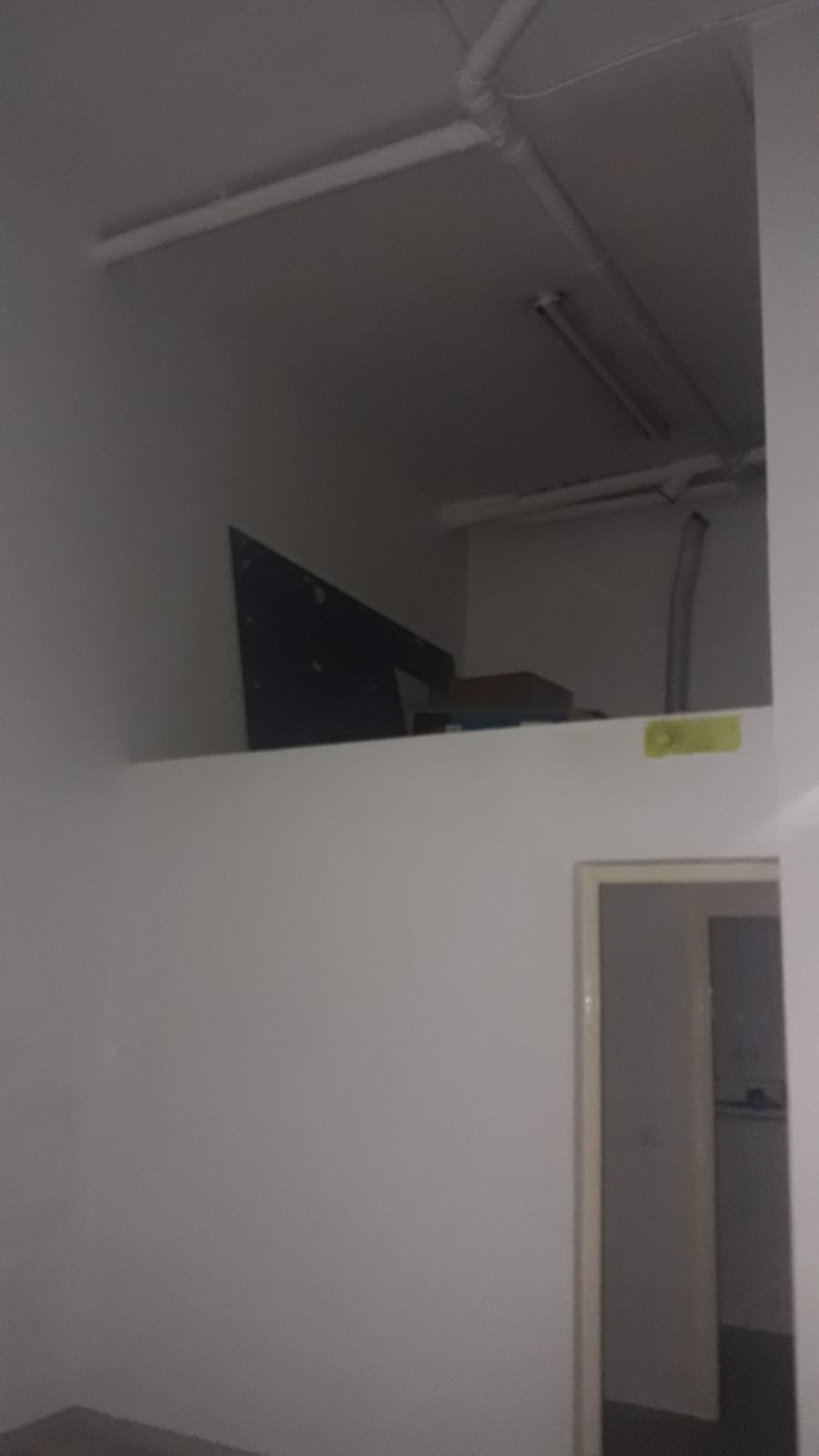 Imagen 2 de Local frente al Ayuntamiento en alquiler