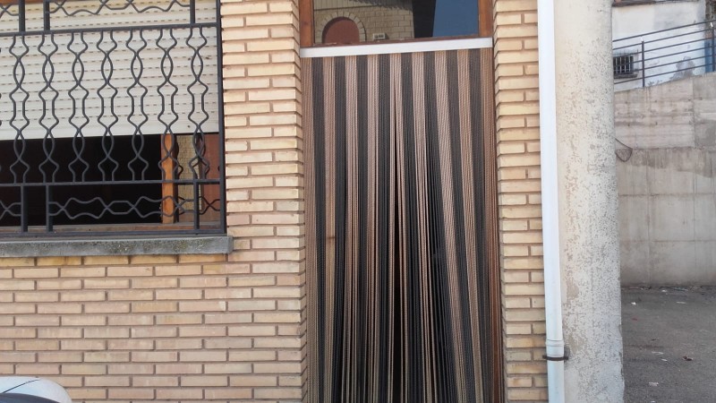 Imagen 0 de Bodega + Apartamento en venta  en Alberite