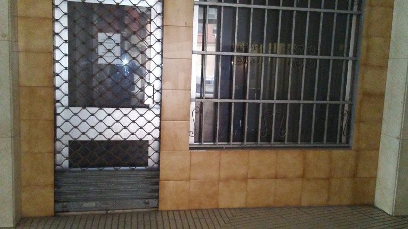Imagen 0 de LOCAL COMERCIAL EN VENTA en zona Ayuntaminto