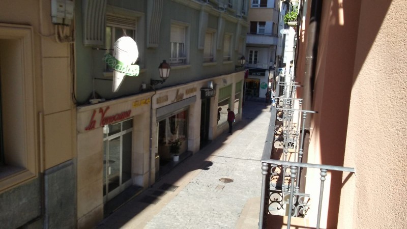 Imagen 0 de PISAZO DE NUEVA CONSTRUCCION CENTRO CASCO ANTIGUO