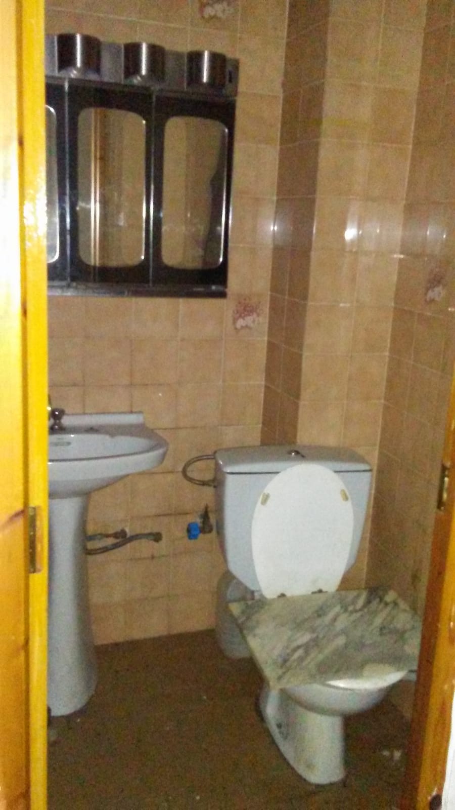 Imagen 2 de LOCAL COMERCIAL EN VENTA en zona Ayuntaminto