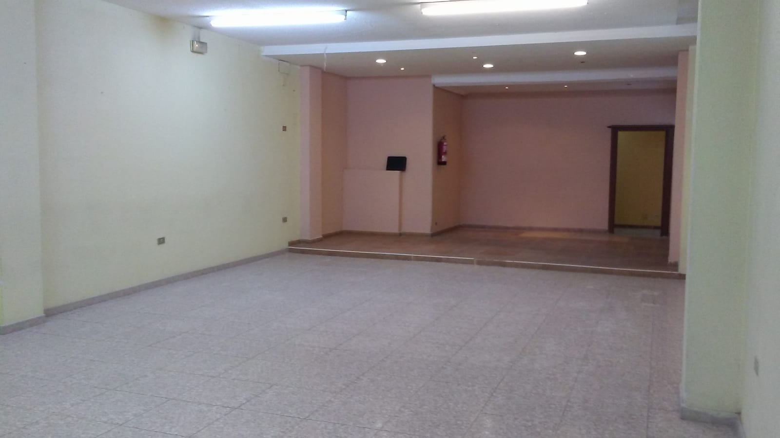 Imagen 1 de Local en venta en Avenida de la Paz