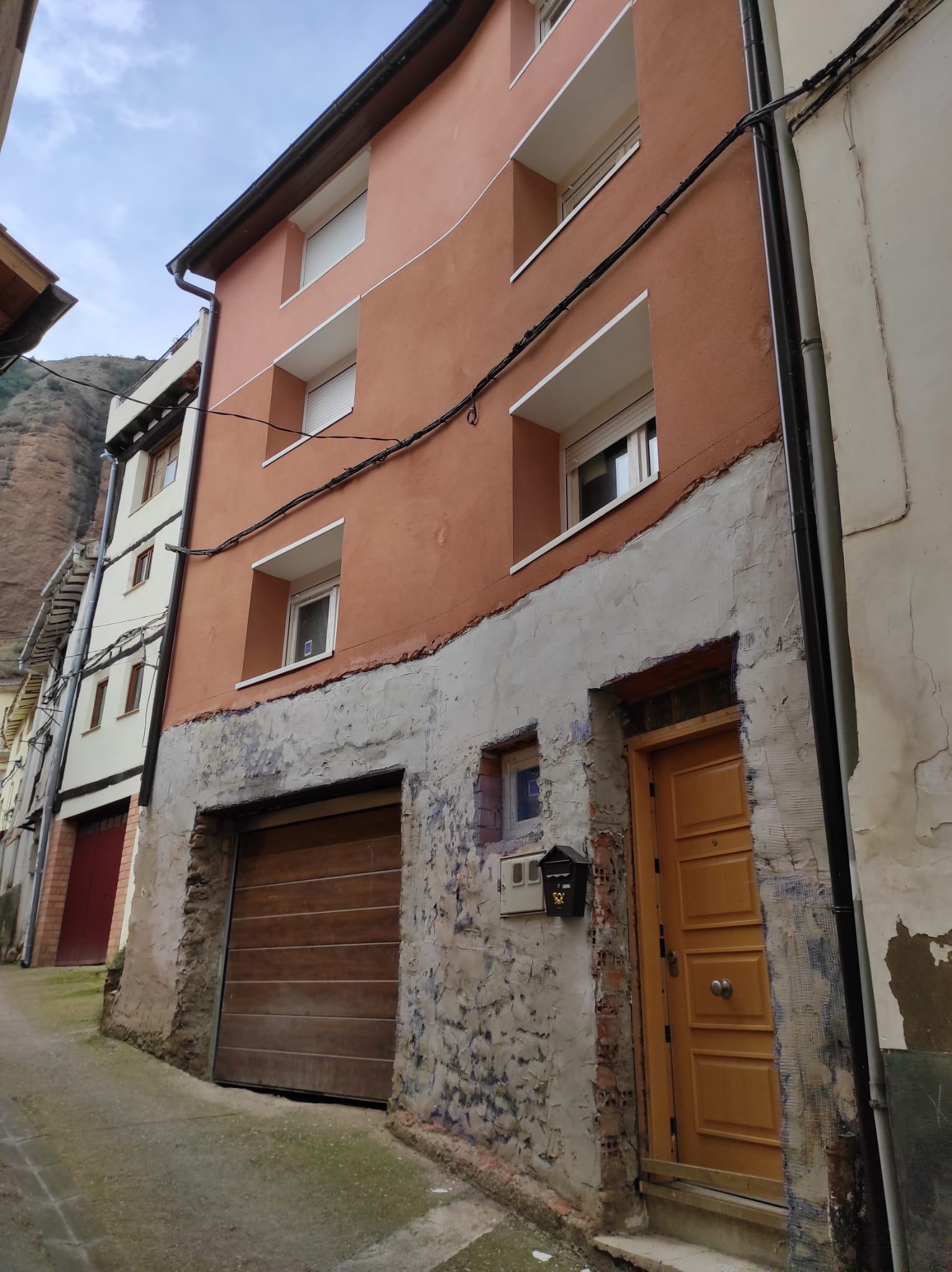 Imagen 0 de CASA URBANA EN ISLALLANA