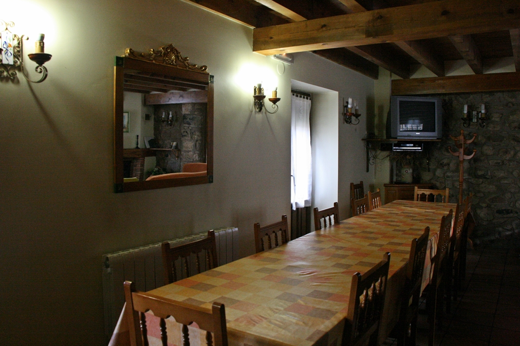 Imagen 3 de CASA RURAL EN VILLOSLADA DE CAMEROS   