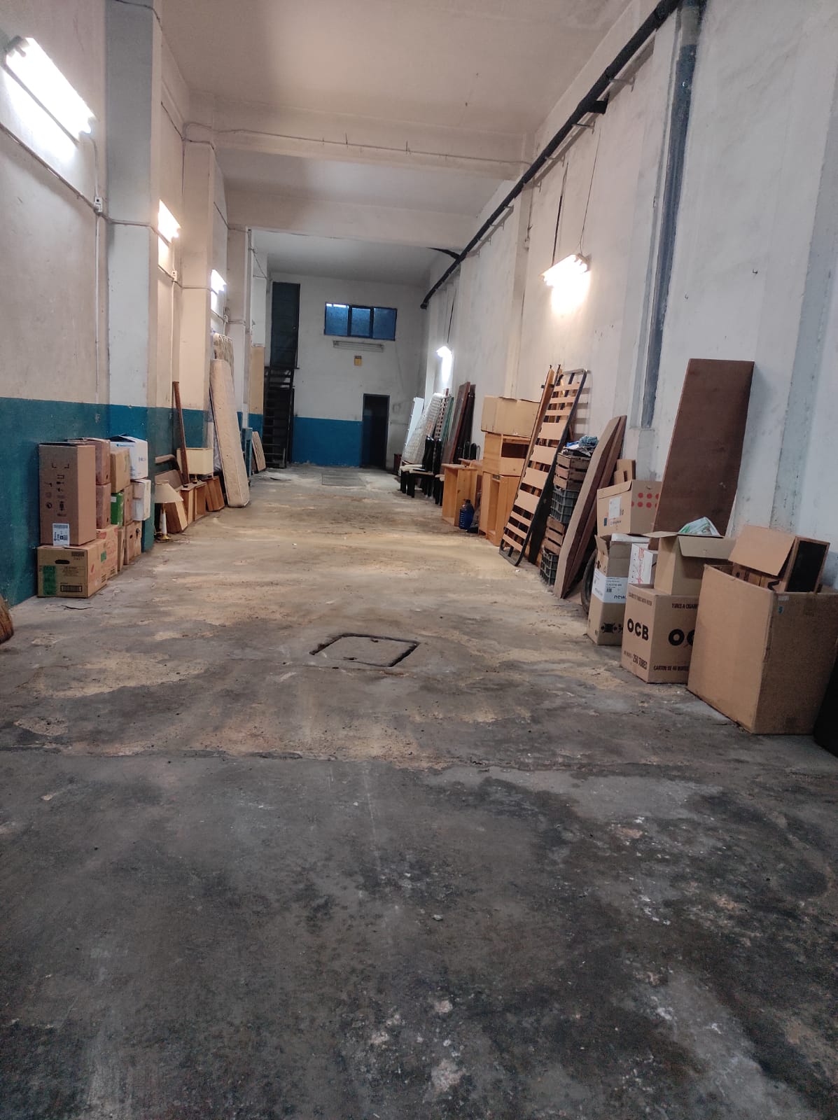 Imagen 1 de LOCAL CON VADO -USOS MULTIPLES