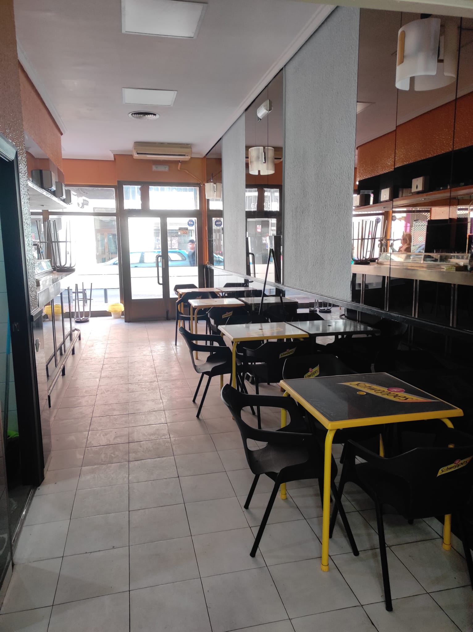 Imagen 1 de VENTA DE BAR MAS VIVIENDA 