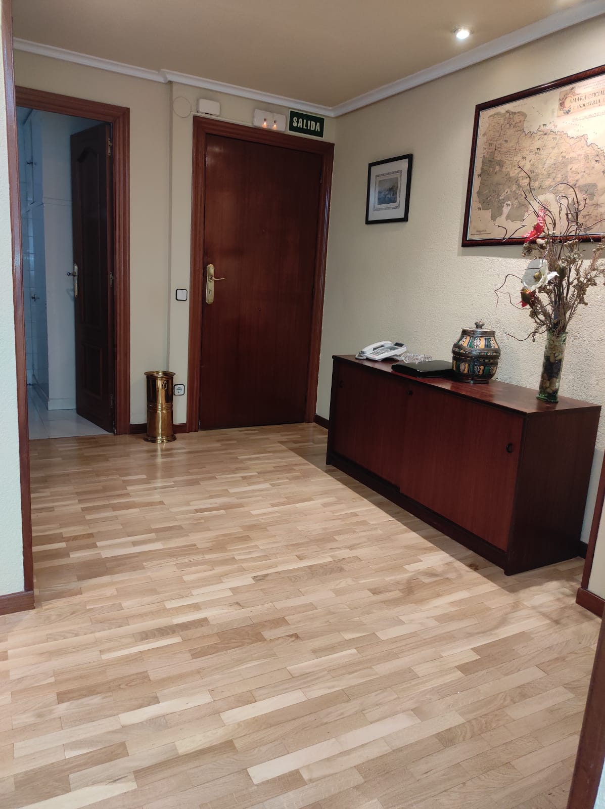 Imagen 1 de OFICINAS EN ALQUILER ZONA ESPOLON