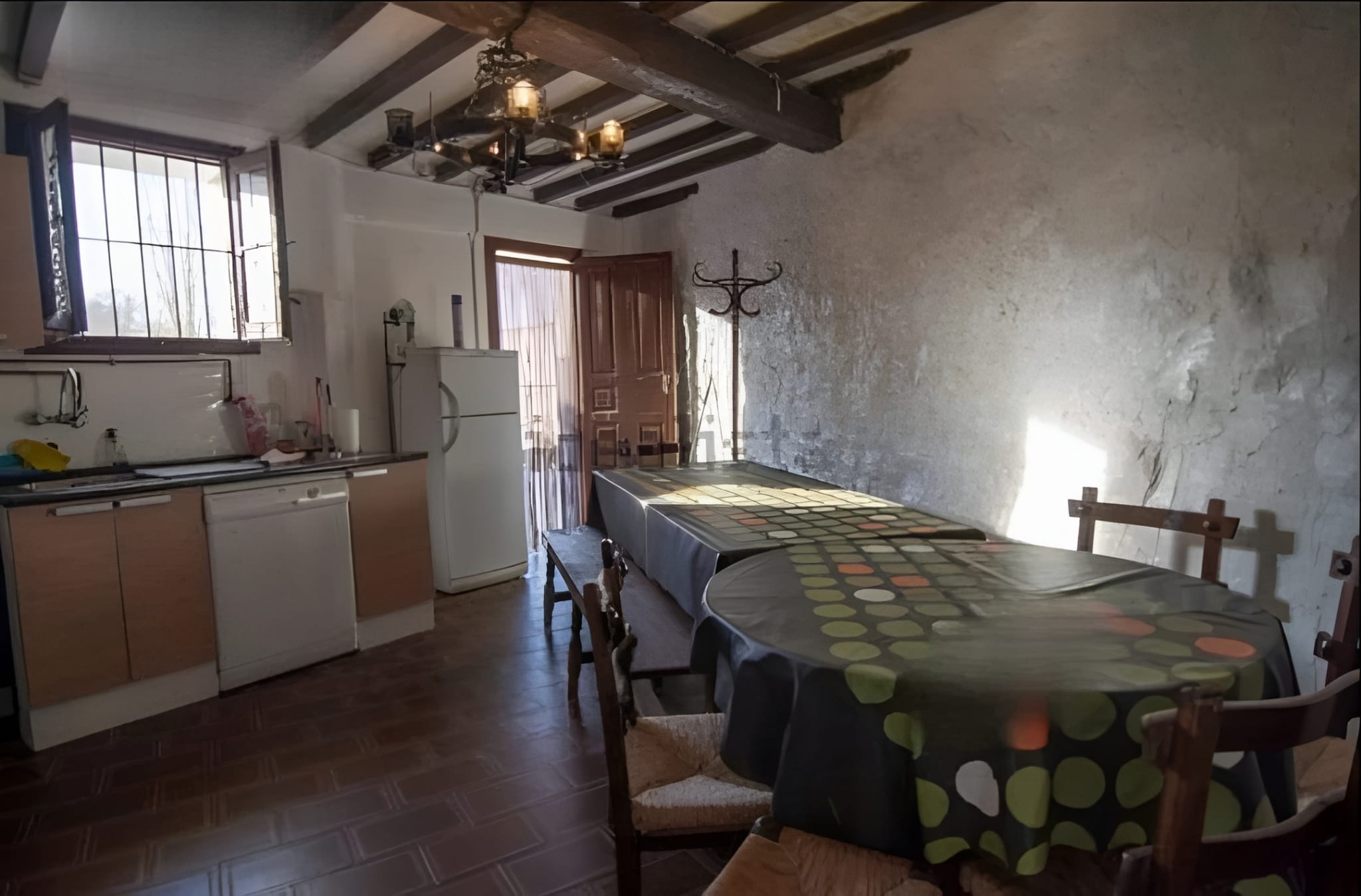 Imagen 1 de MERENDERO EN VENTA EN HORNOS DE MONCALVILLO 