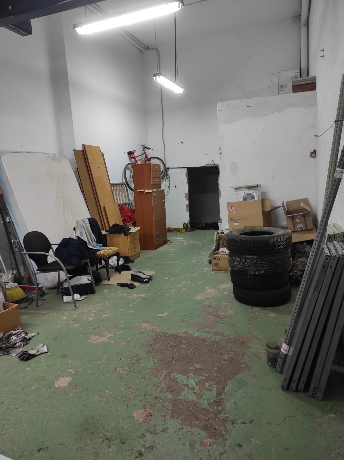 Imagen 3 de LONJA BAJERA ZONA UNIVERSIDAD 