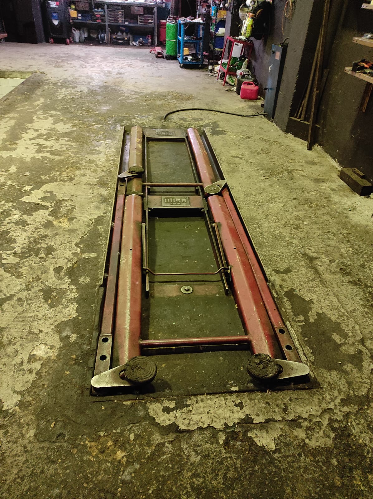 Imagen 1 de TALLER MECANICO EN VENTA O ALQUILER CON OPCION A COMPRA