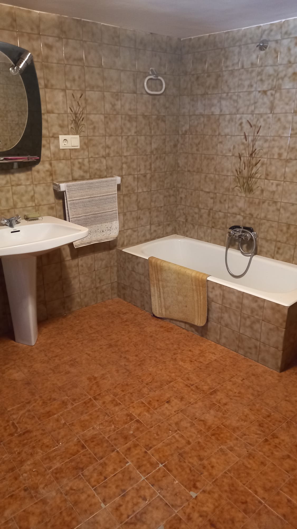 Imagen 2 de CASA URBANA  EN VILLOSLADA 