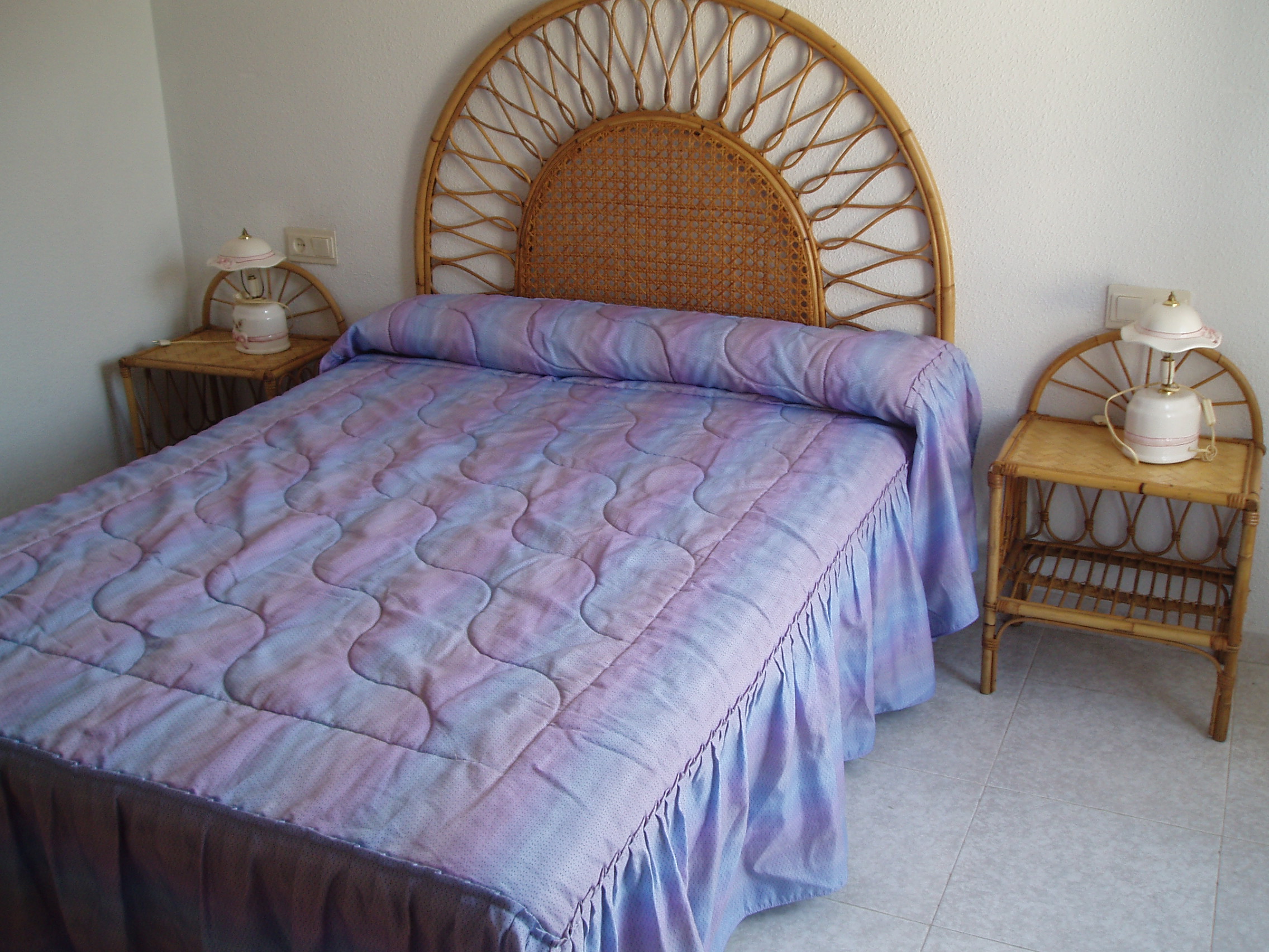 Imagen 2 de APARTAMENTO EN TORRECILLA EN CAMEROS 