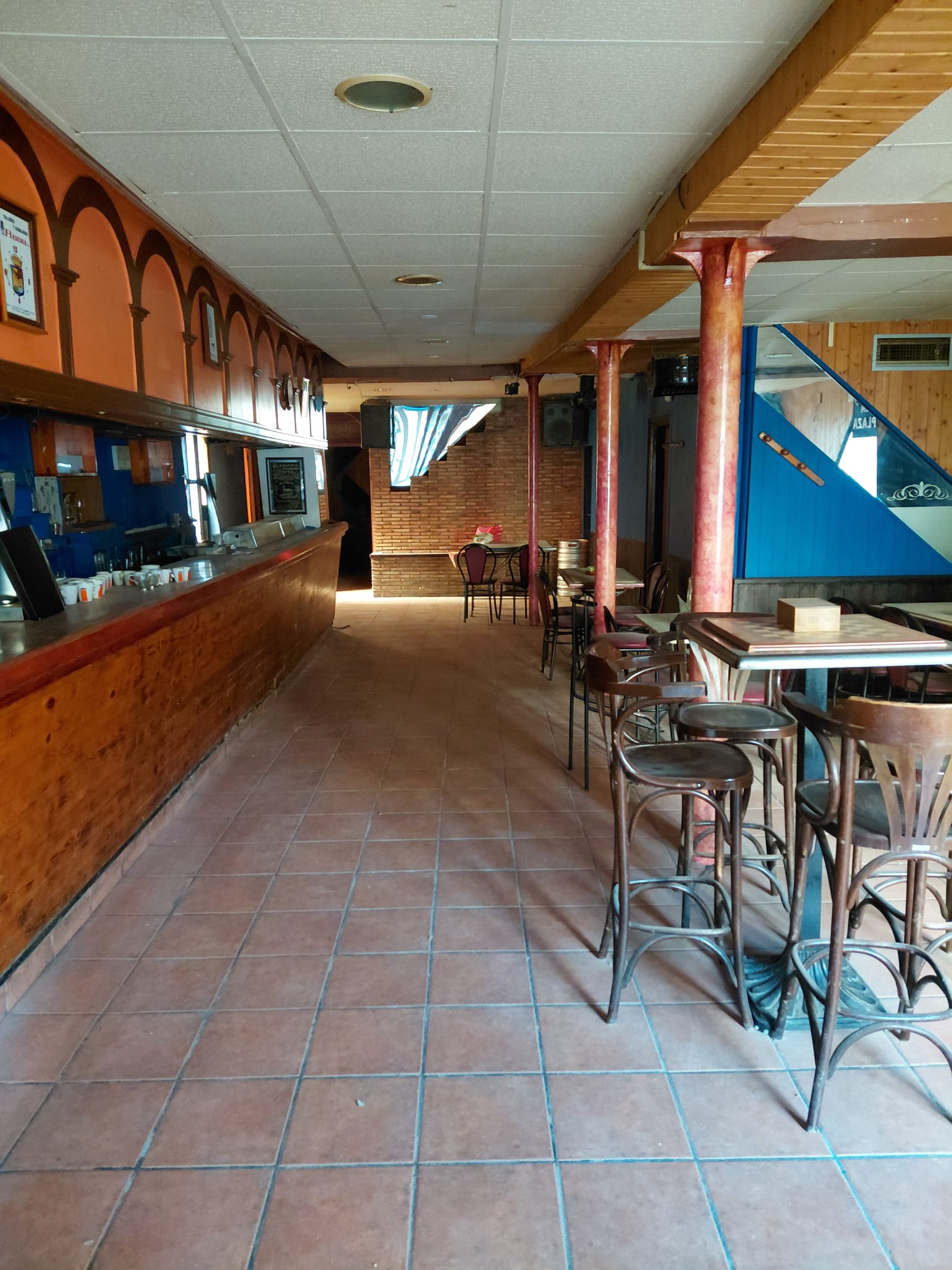 Imagen 2 de CASA DE 3 ALTURAS + RESTAURANTE EN ALBERITE