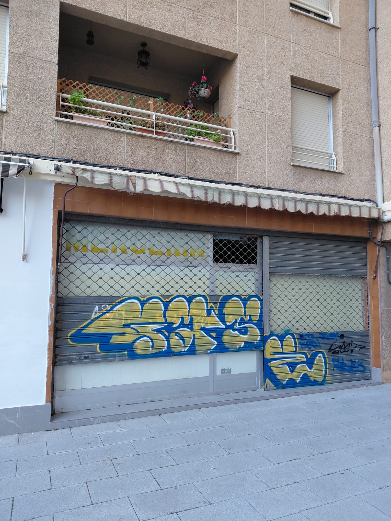 Imagen 0 de LOCAL COMERCIAL AVENIDA DE CONSTITUCION